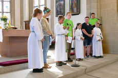 Die neuen Messdiener in St. Crescentius (Foto: Karl-Franz Thiede)